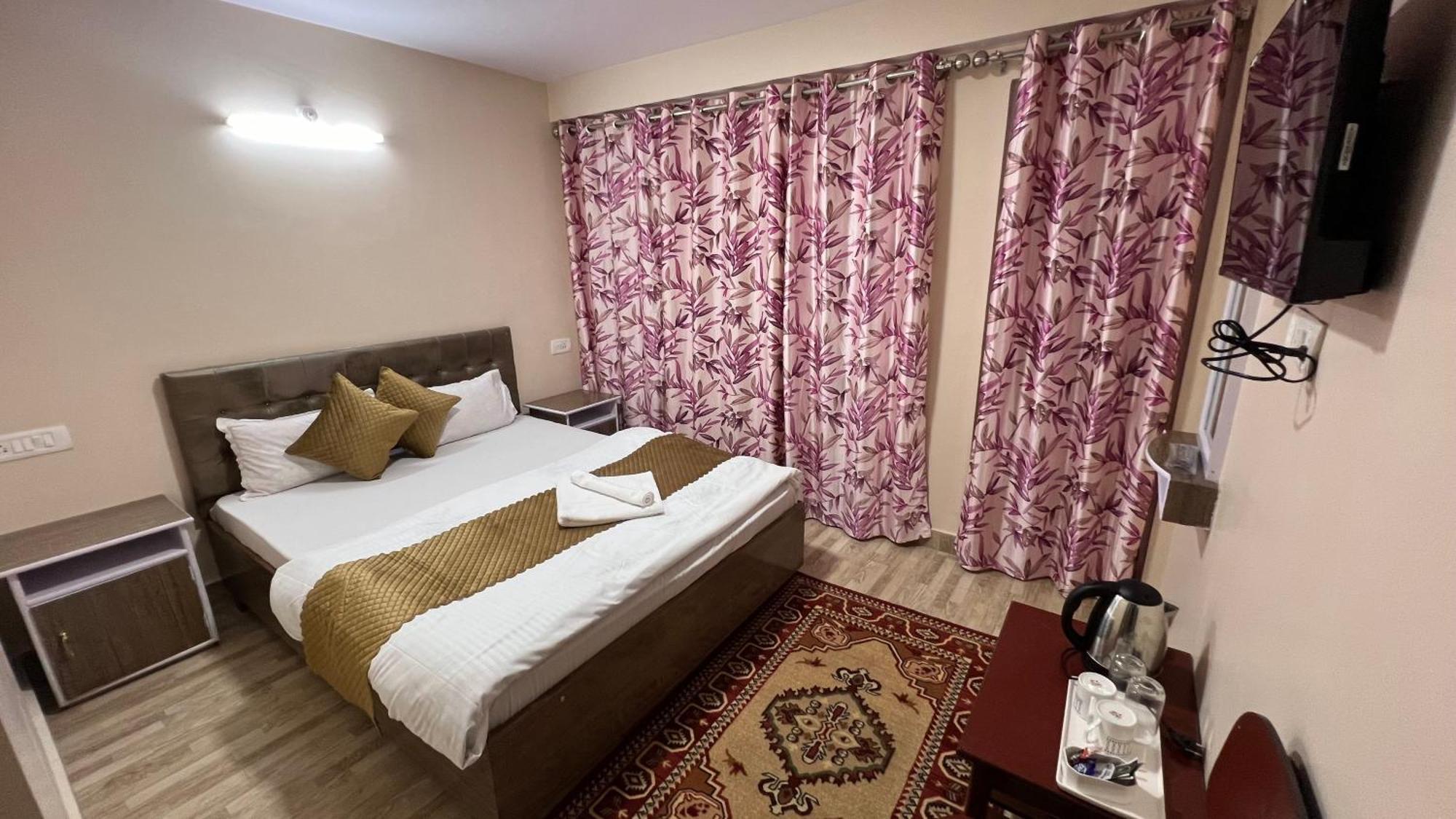 Hotel Hill Top Darjeeling  Eksteriør bilde
